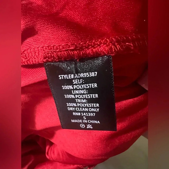 ASTR The Label Red Lace Long Sleeve Bodycon Dress Size Small - Picture 11 of 12